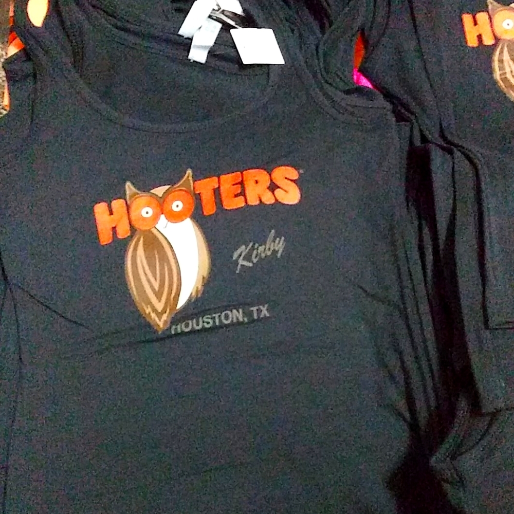 Hooters TankTop